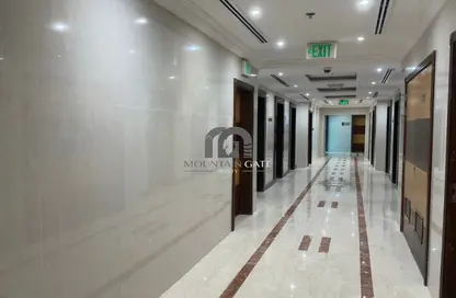 Office Space - 5 Bedrooms - 1 Bathroom for rent in Business Tower - Al Majaz 2 - Al Majaz - Sharjah