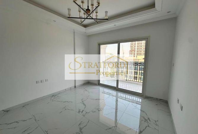 141931970 - Property Image 2