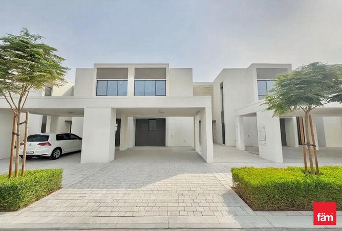 98705658 - Property Image 3