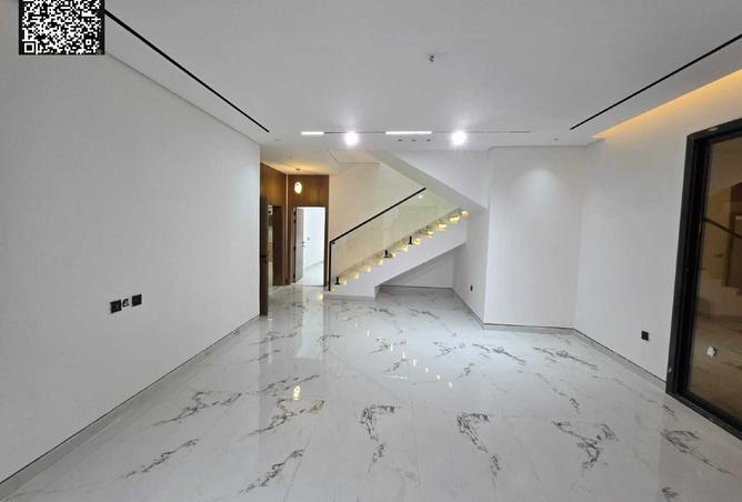 132484785 - Property Image 2