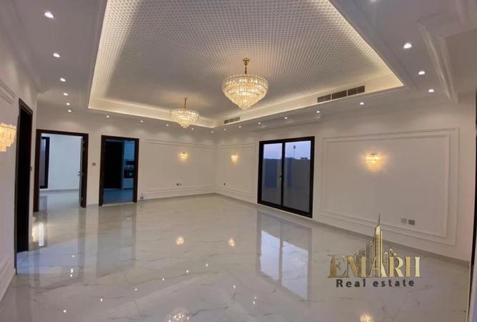 108611063 - Property Image 2
