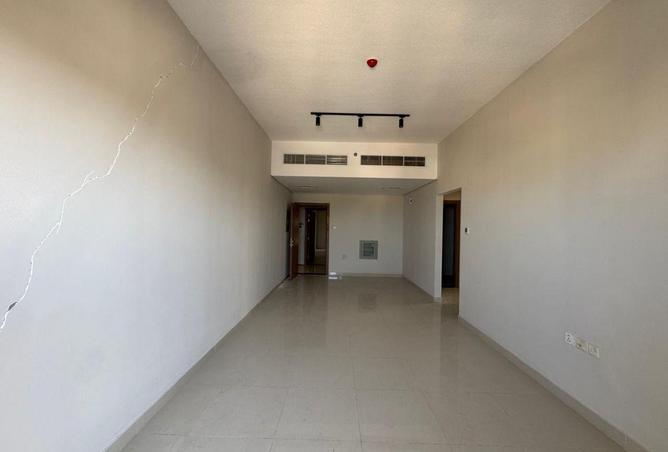 99131983 - Property Image 3