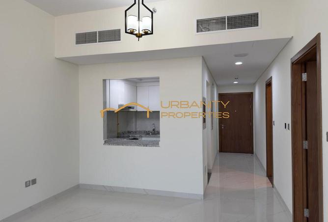 101302389 - Property Image 2
