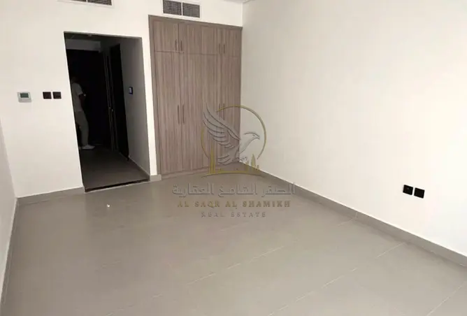 152381711 - Property Image 2