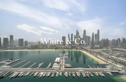Apartment - 3 Bedrooms - 4 Bathrooms for rent in Marina Vista Tower 2 - Marina Vista - Emaar Beachfront - Dubai Harbour - Dubai