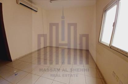 Apartment - Studio - 1 Bathroom for rent in Muwaileh - Sharjah