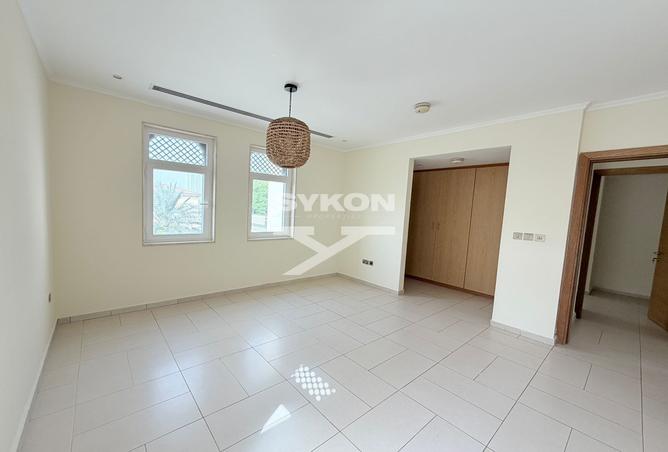 126105984 - Property Image 3
