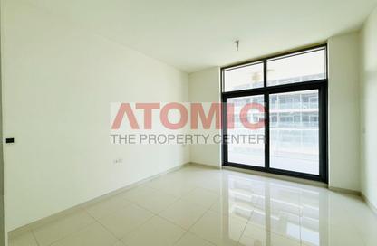 Apartment - Studio - 1 Bathroom for rent in Golf Promenade 4A - Golf Promenade 4 - Golf Town - Damac Hills - Dubai
