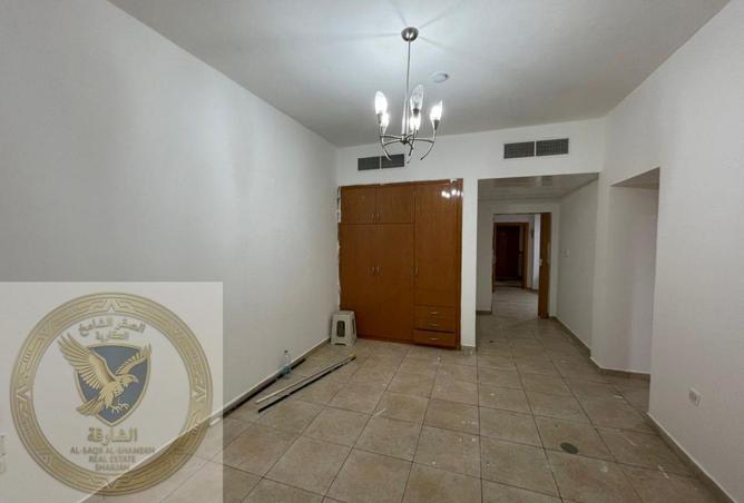 97377814 - Property Image 3