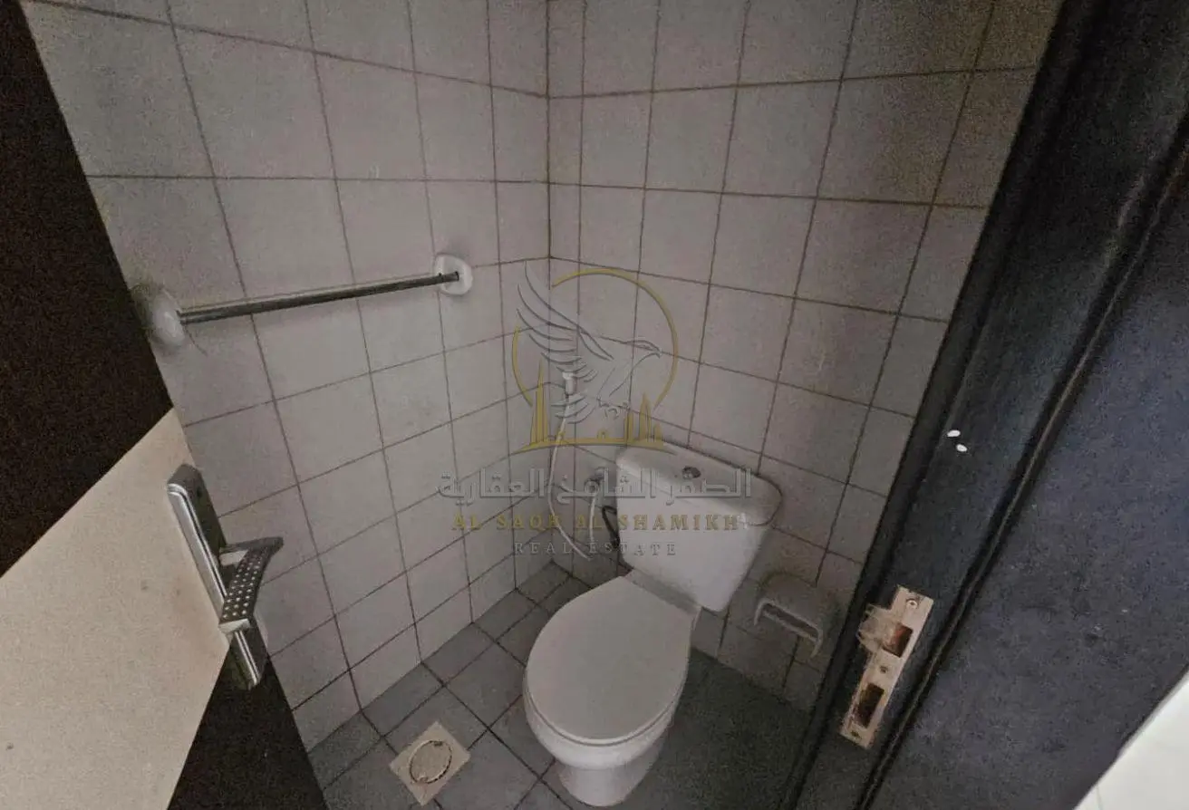 156063642 - Property Main Image