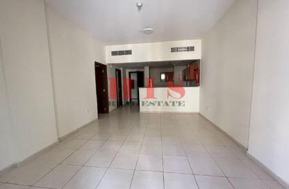 Apartment - 1 Bedroom - 2 Bathrooms for rent in Building IC1-EMR-09 - Emirates Cluster - International City - Dubai Apartment - 1 Bedroom - 2 Bathrooms for rent in Building IC1-EMR-09 - Emirates Cluster - International City - Dubai