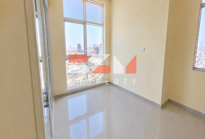 135637450 - Property Image 2