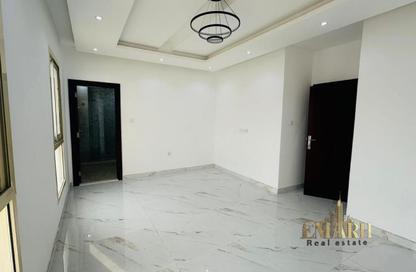 Villa - 4 Bedrooms - 6 Bathrooms for rent in Al Helio 1 - Al Helio - Ajman