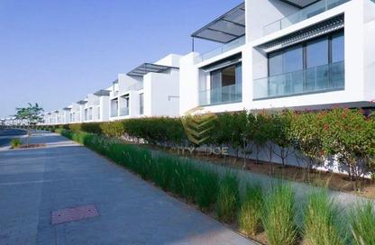 Townhouse - 4 - 6 for sale in Sun Island - Ajmal Makan City - Sharjah Waterfront City - Sharjah