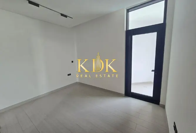 148642298 - Property Image 2