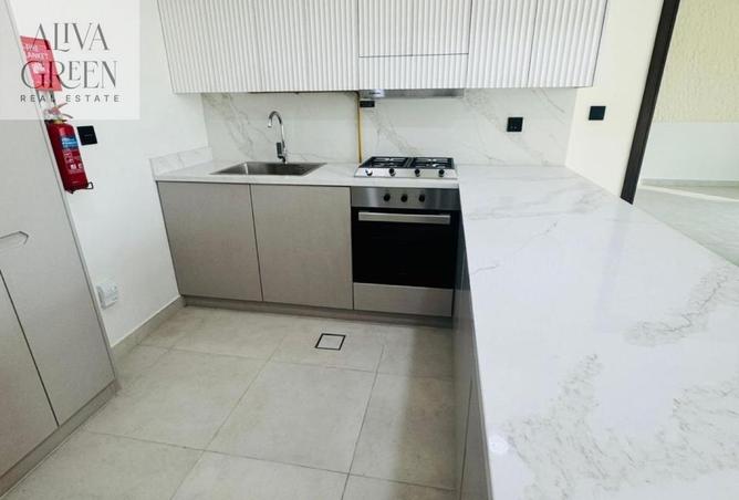 77774948 - Property Image 2