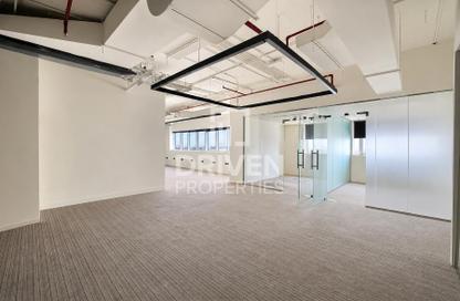 Office Space - Studio for rent in Tower A - API Trio Towers - Sheikh Zayed Road - Dubai
