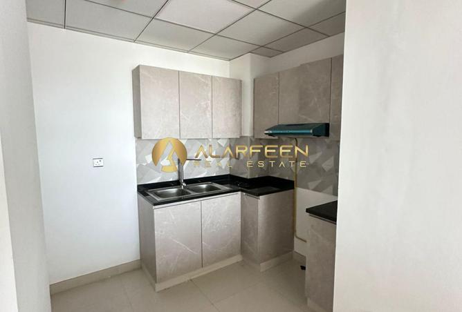 81112356 - Property Image 3