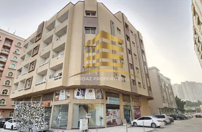 عمارة بالكامل - 8 غرف نوم - 8 حمامات للبيع في أبراج الراشدية - الراشدية - عجمان وسط المدينة - عجمان