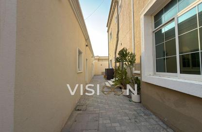 Villa - 5 - 7 for rent in Al Quoz 2 - Al Quoz - Dubai