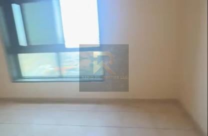 شقة - 2 غرف نوم - 2 حمامات للايجار في ابراج بحيرة بارادايس - مدينة الإمارات - عجمان