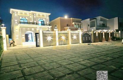 Villa - 5 Bedrooms - 7 Bathrooms for sale in Al Mowaihat 1 - Al Mowaihat - Ajman