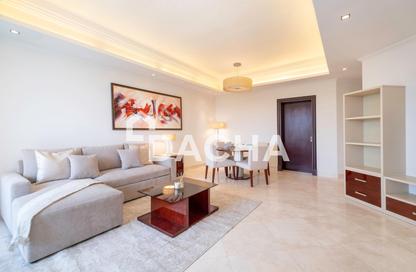 Apartment - 2 Bedrooms - 2 Bathrooms for sale in Maurya - Grandeur Residences - Palm Jumeirah - Dubai