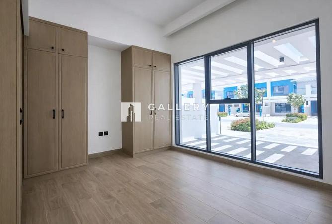 Exclusive | Vacant & Ready | Great Location — photo 3