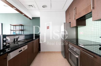 Apartment - 1 Bedroom - 2 Bathrooms for rent in Burj Daman - DIFC - Dubai