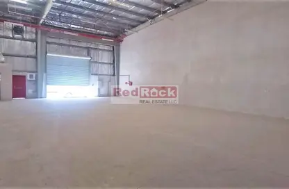 Warehouse - Studio - 1 Bathroom for rent in Dubai Investment Park 1 (DIP 1) - Dubai Investment Park (DIP) - Dubai