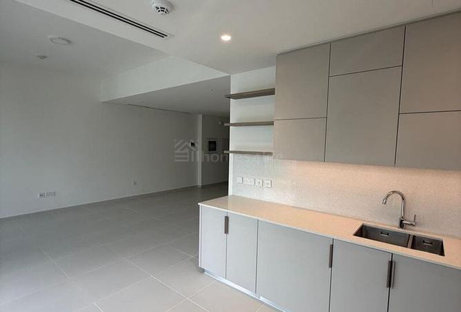 122930704 - Property Image 3