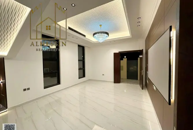 146004595 - Property Image 3