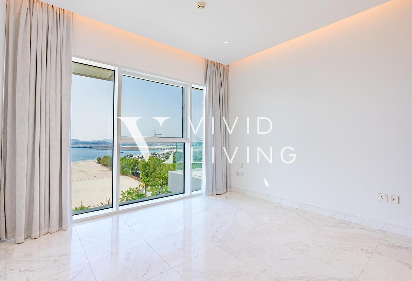 Exclusive | Full Sea View | Luxury Living photo 13