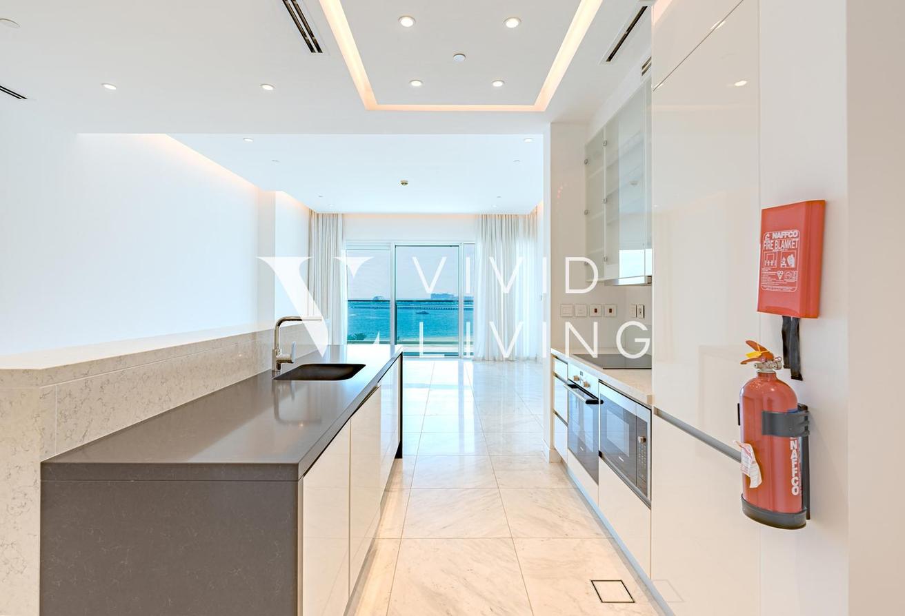 Exclusive | Full Sea View | Luxury Living photo 4