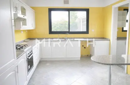 Villa - 4 Bedrooms - 5 Bathrooms for rent in Umm Suqeim 2 Villas - Umm Suqeim 2 - Umm Suqeim - Dubai Villa - 4 Bedrooms - 5 Bathrooms for rent in Umm Suqeim 2 Villas - Umm Suqeim 2 - Umm Suqeim - Dubai