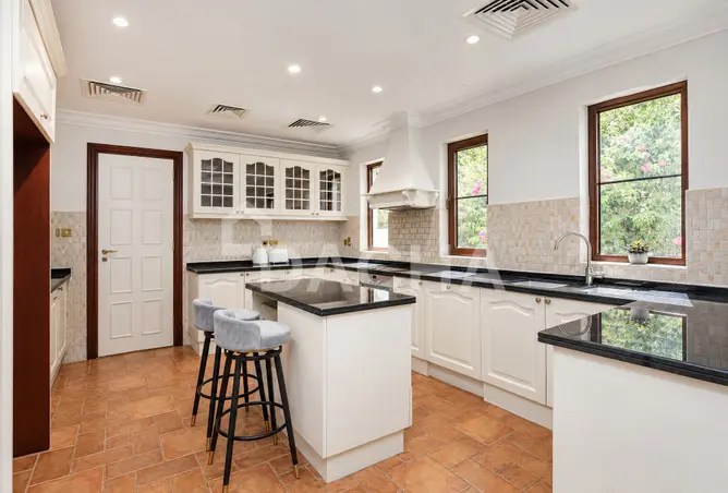 163232748 - Property Image 3