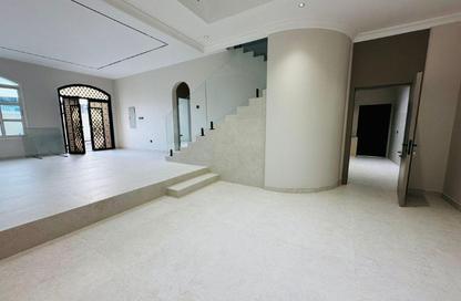 Villa - 5 Bedrooms - 7 Bathrooms for rent in Al Multaqa Avenue - Mirdif Hills - Mirdif - Dubai