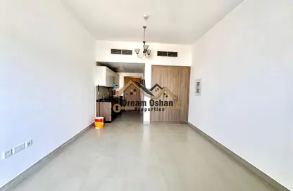 Apartment - 1 Bathroom for rent in KHK 21 - International City Phase 2 (Al Warsan 4) - Dubai