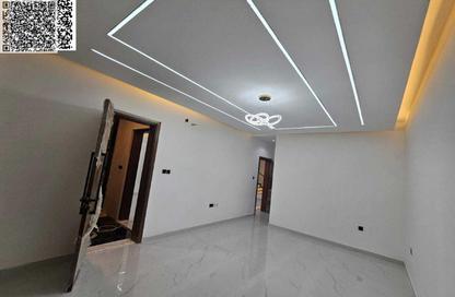 Villa - 5 - 7 for sale in Al Zaheya Gardens - Al Zahya - Ajman Villa - 5 - 7 for sale in Al Zaheya Gardens - Al Zahya - Ajman