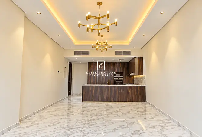 156903809 - Property Image 3