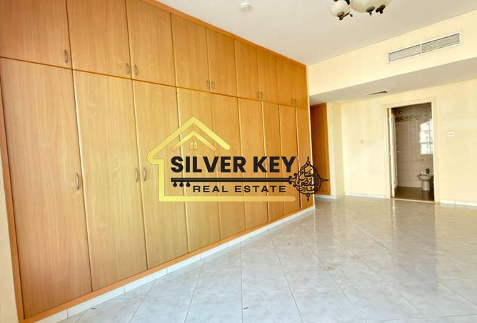98267628 - Property Image 3