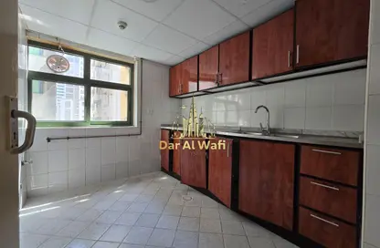 شقة - 2 غرف نوم - 2 حمامات للايجار في شارع تالياتلا ​ - النهدة - الشارقة