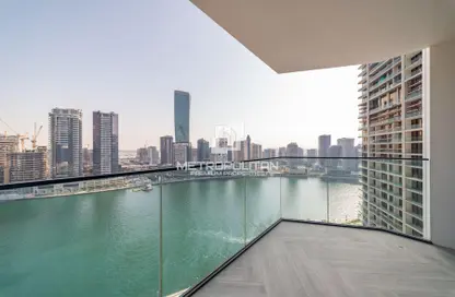 شقة - 2 غرف نوم - 2 حمامات للايجار في بنينسولا ثري - بنينسولا - الخليج التجاري - دبي