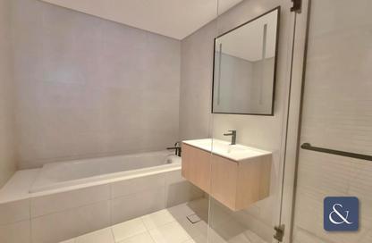 Apartment - 1 - 2 for rent in Marquise Square Tower - Business Bay - Dubai
