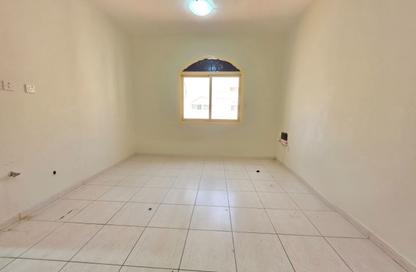 Apartment - Studio - 1 for rent in Muwailih Building - Muwaileh - Sharjah
