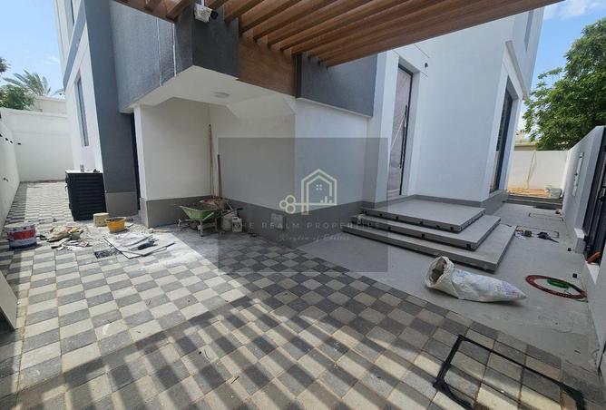 71136053 - Property Main Image