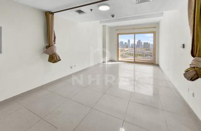 Apartment - 2 Bedrooms - 3 Bathrooms for sale in The Manhattan Tower - District 10 - Jumeirah Village Circle - Dubai