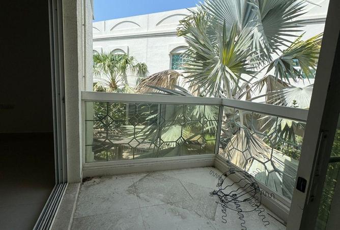 85745000 - Property Image 3