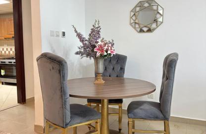 Apartment - 1 Bedroom - 1 Bathroom for rent in Al Khan Corniche - Al Khan - Sharjah Apartment - 1 Bedroom - 1 Bathroom for rent in Al Khan Corniche - Al Khan - Sharjah