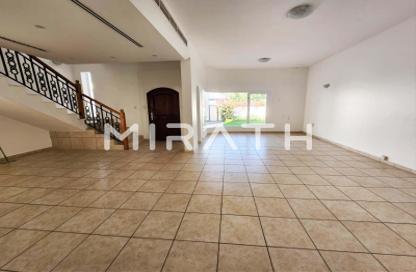 Villa - 3 - 4 for rent in Umm Suqeim 1 Villas - Umm Suqeim 1 - Umm Suqeim - Dubai